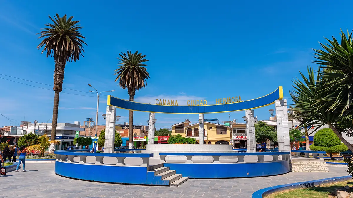 Camaná, destino del viaje en bus desde Lima con Cruz del Sur