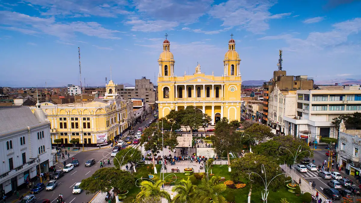 Chiclayo, destino del viaje en bus desde Lima con Cruz del Sur