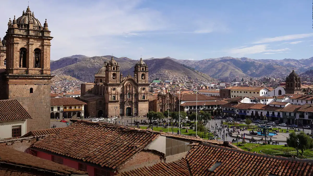 Cusco, destino del viaje en bus desde Lima con Cruz del Sur